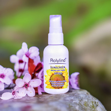 Rolylind Sunscreen Face Cream SPF 30 for Moisturizing and Brightening 